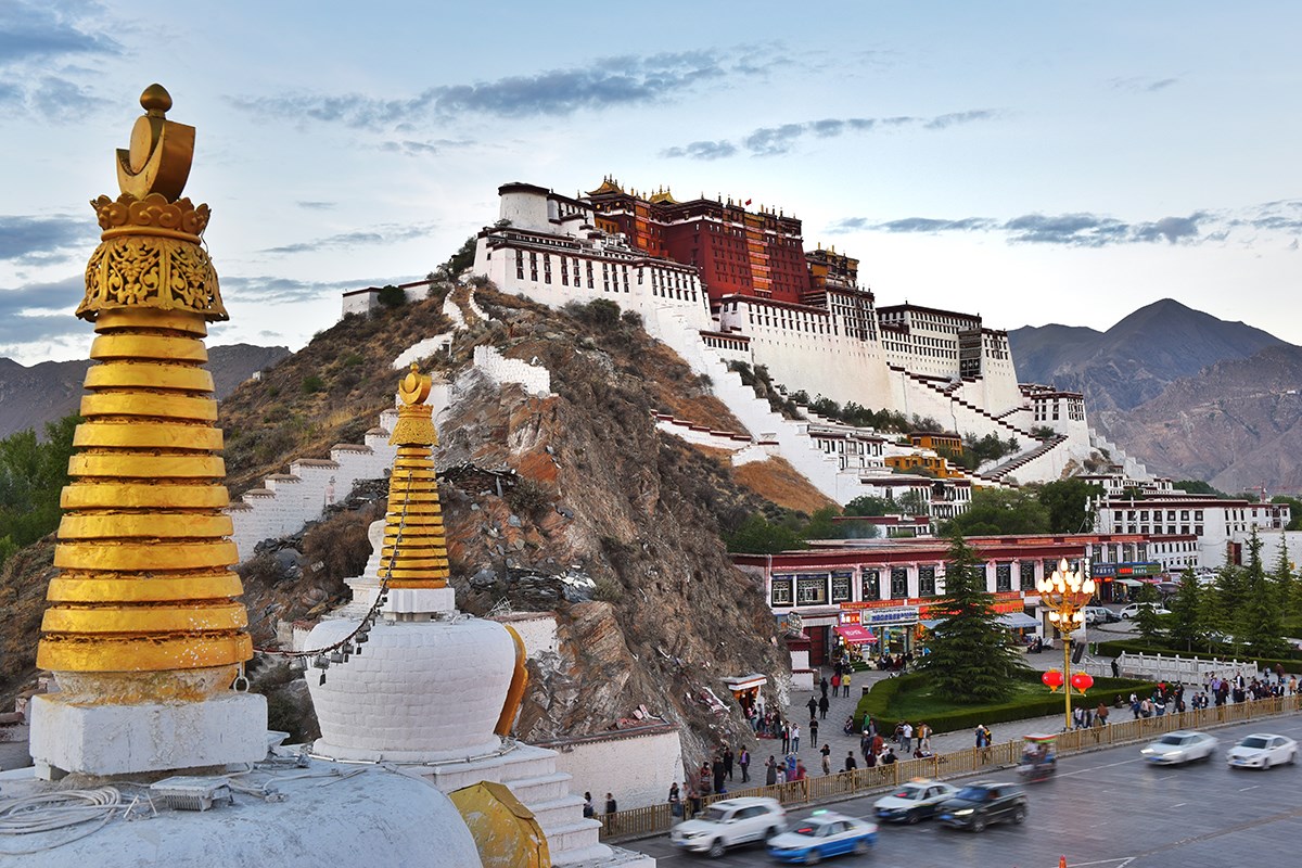 Potala | Photo by Liu Bin