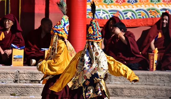 Monlam Festival Tour in Langmu Si, Luqu and Aba in Amdo 2026